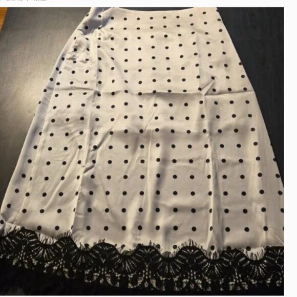 NEW CAROLINA Black and White Polka Dot slip skirt M-L - Picture 5 of 6